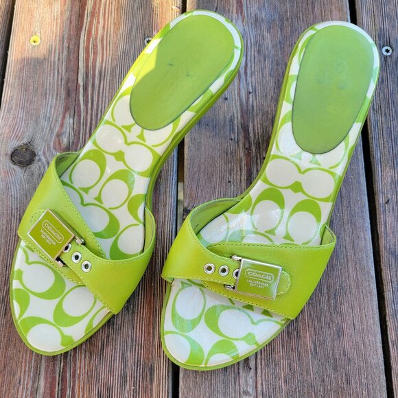 Y2K Vintage Coach Calf Leather Lime Green Kitten Heel Sandals size 8.5 - Picture 2 of 5